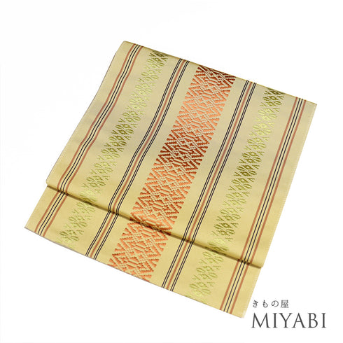 名古屋帯 リサイクル 帯丈365cm 全通 献上柄 イエロー Mサイズ 正絹 Sランク カジュアル お洒落