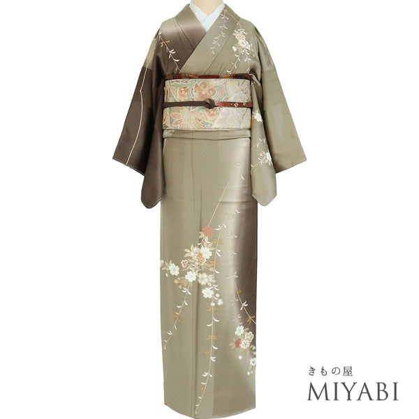 訪問着 リサイクル 身丈156.5cm 裄62.8cm 袷 枝垂れ花柄 十二代目 市川団十郎 刺繍 箔 ブラウン Mサイズ セミフォーマル 落款 一つ紋 しつけ糸 正絹 広衿 Sランク