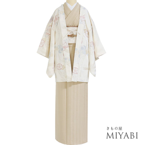 羽織 リサイクル 身丈80cm 裄64.8cm 袷 菊や梅や紅葉柄 地紋 アイボリー Mサイズ セミフォーマル お洒落 一つ紋 しつけ糸 正絹 Sランク