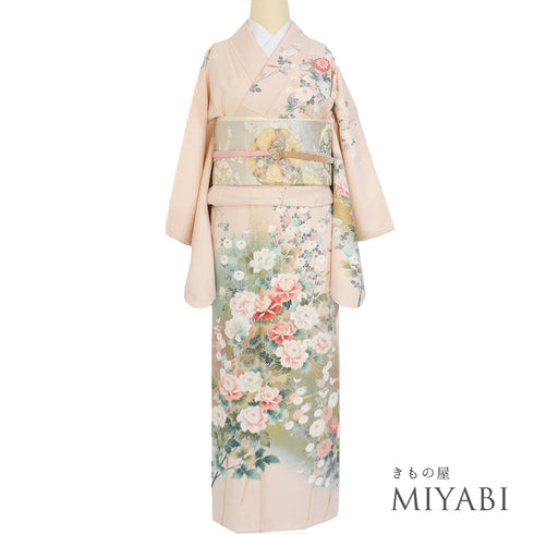 訪問着 リサイクル 身丈157.2cm 裄65.6cm 袷 牡丹に菊柄 金駒刺繍 箔 ピンク Mサイズ セミフォーマル お洒落 正絹 広衿 Sランク