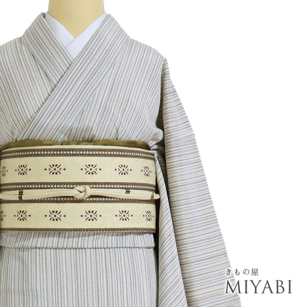 小紋 リサイクル 身丈159.7cm 裄65.6cm 袷 ストライプ柄 お召縮緬 多色 Mサイズ お洒落 正絹 広衿 Sランク