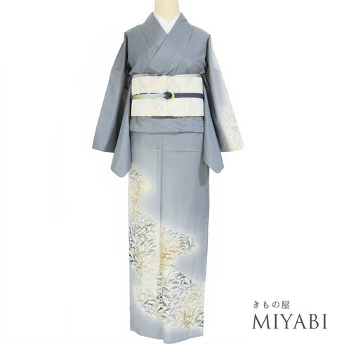 付下げ リサイクル 身丈159.3cm 裄65.4cm 単衣 紬 植物柄 後身頃居敷当て付き グレー Mサイズ お洒落 正絹 広衿 Sランク