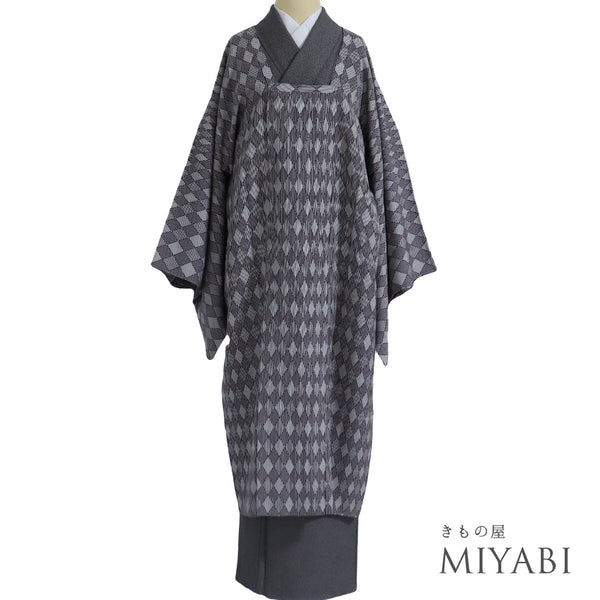 道行コート リサイクル 身丈117cm 裄70.4cm 袷 菱模様 ロング丈 地紋 パープル LLサイズ カジュアル お洒落 正絹 Sランク