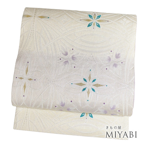 袋帯 リサイクル 帯丈448cm 六通 横段ぼかしにデザイン花文柄 夏物 アイボリー Mサイズ 混合 新品・未使用品 フォーマル