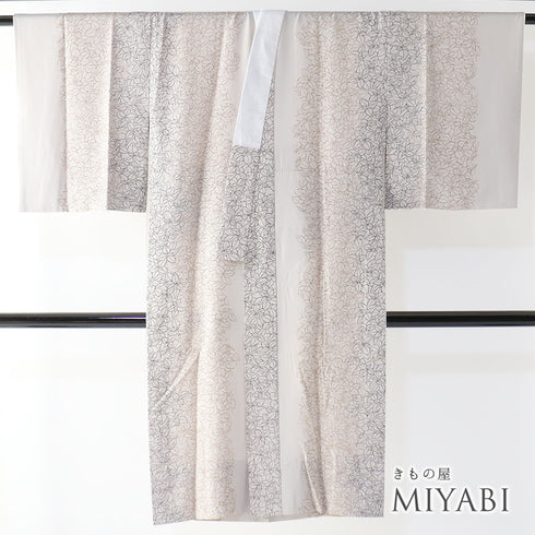 長襦袢 リサイクル 長襦袢 身丈122cm 裄64.8cm 袷 葉柄 後身頃居敷当て付き 半衿なし ベージュ Mサイズ お洒落 正絹 袖無双 Sランク