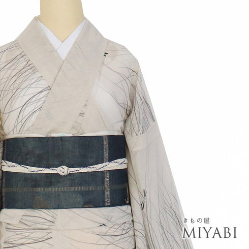 小紋 リサイクル 夏着物 身丈153cm 裄64.8cm 夏物 芝模様 とんぼ柄 雪輪 ミシン仕立て 後身頃居敷当て付き ベージュ Sサイズ カジュアル お洒落 ポリエステル 洗える着物 広衿 Sランク