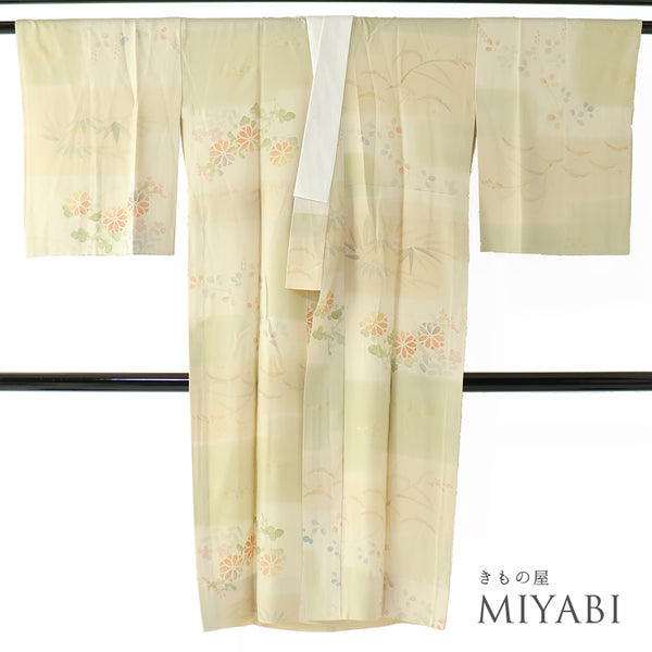 長襦袢 リサイクル 身丈123cm 裄65.2cm 袷 草花柄 箔 ぼかし グリーン Mサイズ お洒落 落款 正絹 袖無双 Sランク