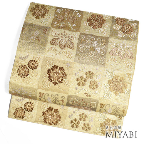 袋帯 リサイクル 帯丈446cm 六通 市松に花柄 ゴールド Mサイズ 正絹 新品・未使用品 フォーマル セミフォーマル