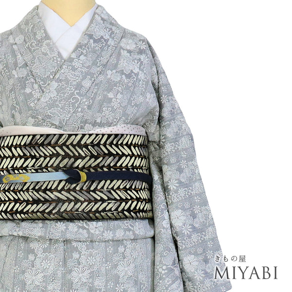 小紋 リサイクル 身丈150.5cm 裄66.4cm 袷 花模様 ジャガード織り 地紋 グレー Sサイズ お洒落 一つ紋 正絹 広衿 Sランク