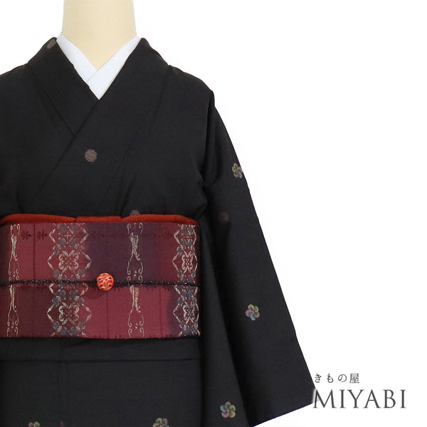 紬 リサイクル 身丈157cm 裄63cm 袷 梅柄 パールトーン加工 ブラック Mサイズ お洒落 正絹 広衿 Sランク