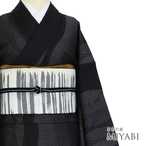 紬 リサイクル 身丈163.8cm 裄68.8cm 袷 デザイン縦枠 ブラック Lサイズ お洒落 カジュアル 正絹 広衿 Sランク