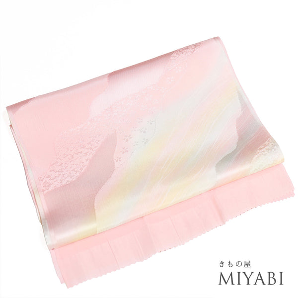 帯揚げ リサイクル お洒落 綸子 正絹 ピンク 桜柄 ぼかし 未使用品 AG-1193