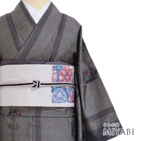 紬 リサイクル 身丈151.7cm 裄63.6cm 袷 縞模様 草花柄 グレー Sサイズ お洒落 カジュアル 正絹 広衿 Sランク