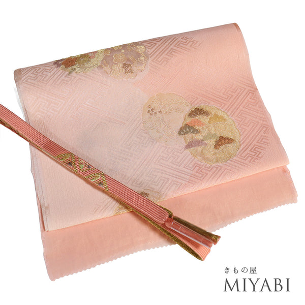 帯締め・帯揚げセット リサイクル お洒落 平組紐 ちりめん ピンク 正絹 新品・未使用品 雪輪に松や萩や梅柄 金糸 刺繍 地紋