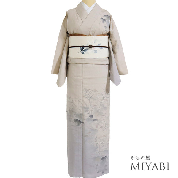 訪問着 リサイクル 身丈157cm 裄64.8cm 単衣 墨絵に草花柄 生紬 結城紬 ベージュ Mサイズ お洒落 正絹 バチ衿 Sランク