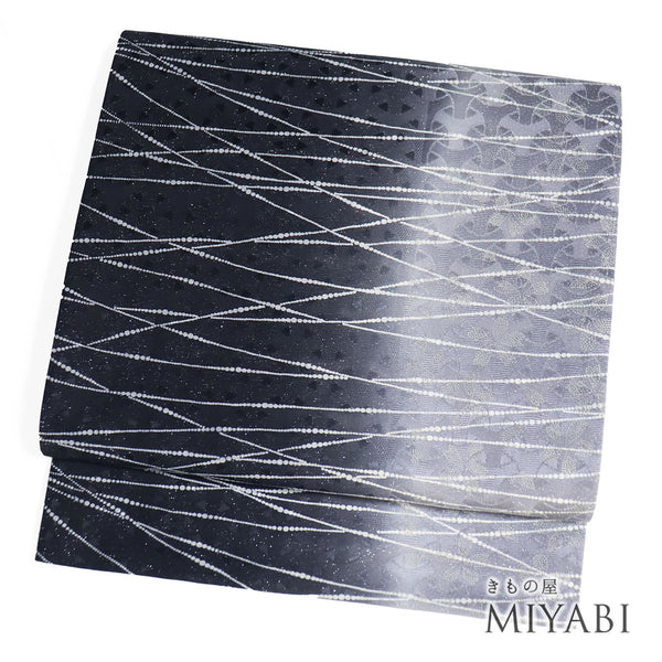 袋帯 リサイクル 帯丈464cm 全通 幾何学柄に小花の地紋 ブラック LLサイズ 正絹 新品・未使用品 お洒落