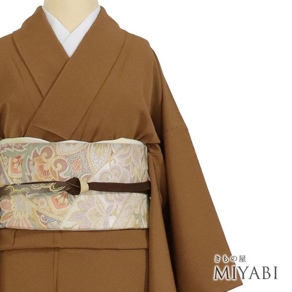 色無地 リサイクル 身丈162.8cm 裄64.6cm 袷 ブラウン Lサイズ セミフォーマル 一つ紋 正絹 広衿 Aランク