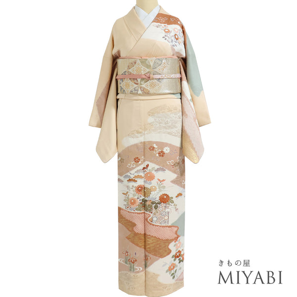 訪問着 リサイクル 身丈161.2cm 裄65.2cm 袷 染めわけ絞り 松や菊柄 箔 多色 Lサイズ セミフォーマル お洒落 正絹 広衿 Bランク