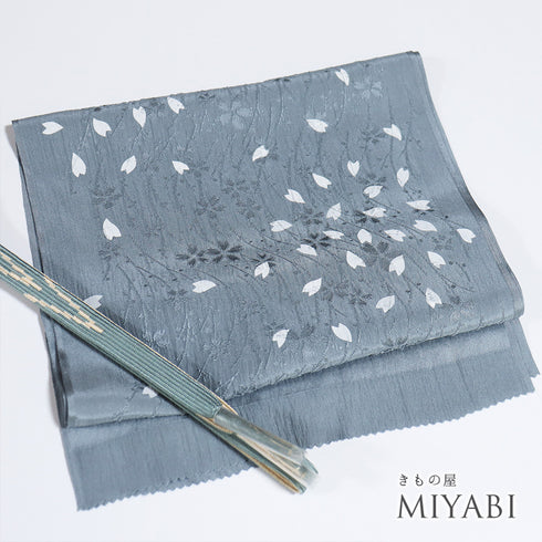 帯締め・帯揚げセット リサイクル お洒落 平組紐 ちりめん ブルー 正絹 新品・未使用品 花びら柄