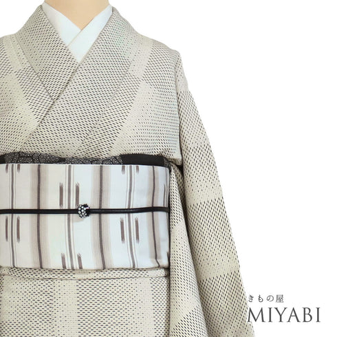 紬 リサイクル 身丈162cm 裄65cm 袷 お召 石畳柄 織りぼかし 地紋 アイボリー Lサイズ お洒落 カジュアル 正絹 広衿 Aランク