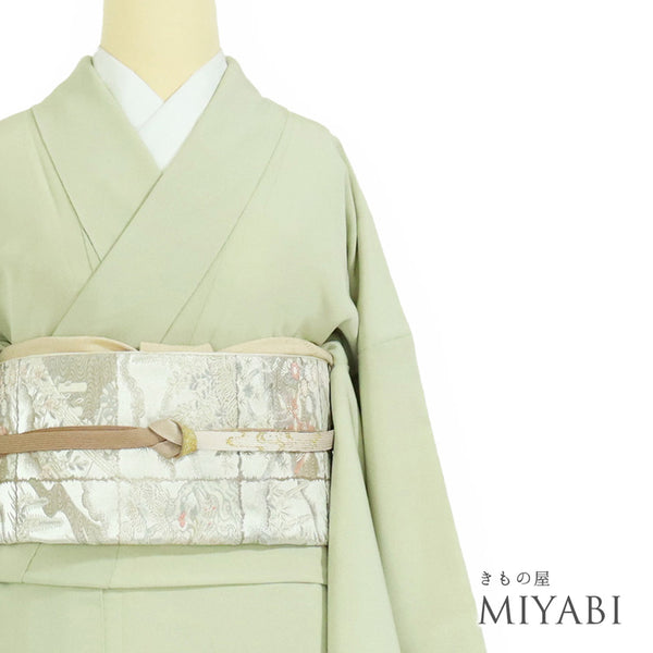 色無地 リサイクル 身丈155.3cm 裄66cm 袷 グリーン Sサイズ お洒落 正絹 広衿 地紋なし Bランク