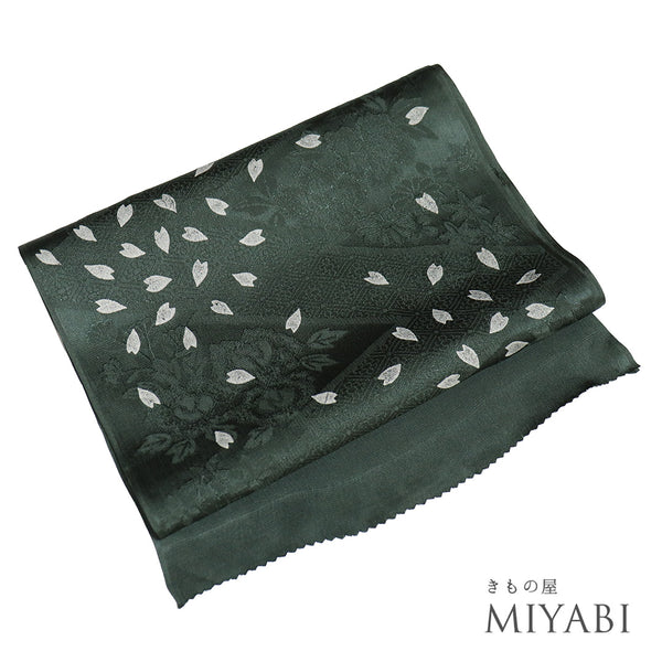 帯揚げ リサイクル お洒落 綸子 正絹 グリーン 菱柄 桜の花びら柄 未使用品 AG-1165