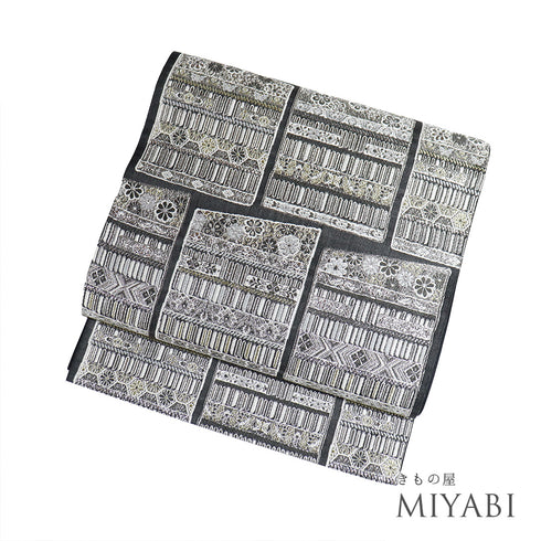 袋帯 帯丈446cm 全通 鎧威柄 ブラック Mサイズ 正絹 Sランク セミフォーマル お洒落