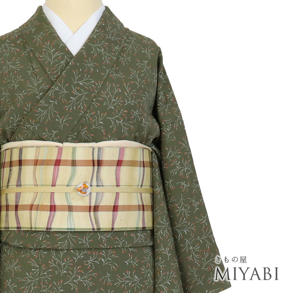 小紋 リサイクル 身丈154.6cm 裄62.4cm 袷 植物柄 グリーン Sサイズ お洒落 カジュアル しつけ糸 正絹 広衿 Bランク