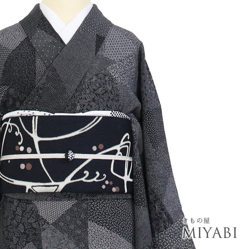 江戸小紋 リサイクル 身丈158cm 裄65.2cm 袷 伝統工芸士 寺山存男 裂取 おしゃれ八掛 ブラック Mサイズ お洒落 落款 正絹 広衿 Sランク