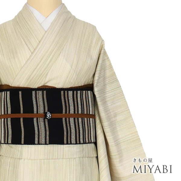 紬 リサイクル 身丈152.5cm 裄64.8cm 袷 縞模様 縦ぼかし柄 アイボリー Sサイズ お洒落 正絹 広衿 Sランク