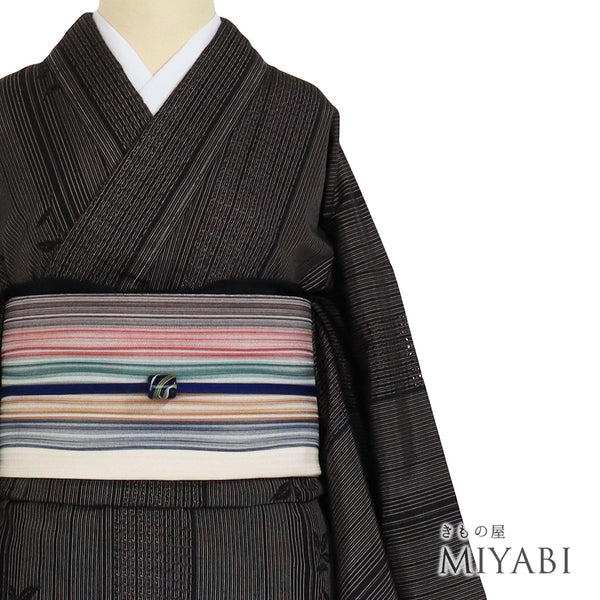 紬 リサイクル 身丈151.8cm 裄63cm 袷 柿渋染 汕頭刺繍 縞模様 枝葉柄 ブラック Sサイズ お洒落 証紙 しつけ糸 正絹 広衿 Sランク