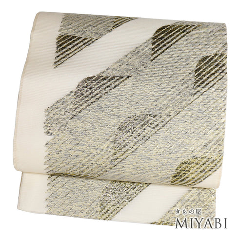 袋帯 リサイクル 帯丈436cm 六通 夏物 西陣織2013 ベージュ Mサイズ 正絹 新品・未使用品 フォーマル お洒落