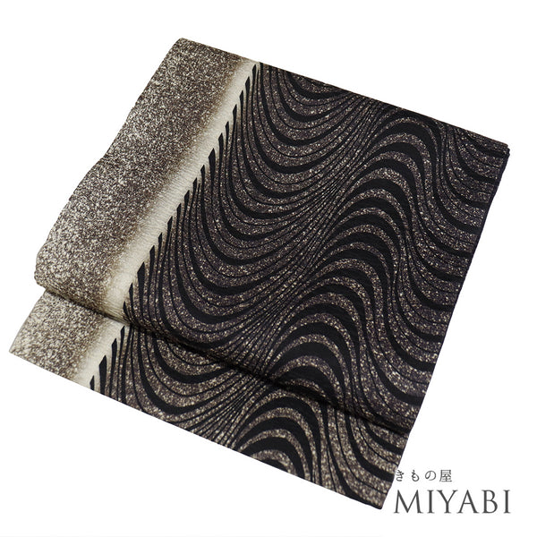 袋帯 リサイクル 帯丈510cm 全通 たたき 幾何学柄 菊樹染 ブラウン LLサイズ 正絹 新品・未使用品 お洒落