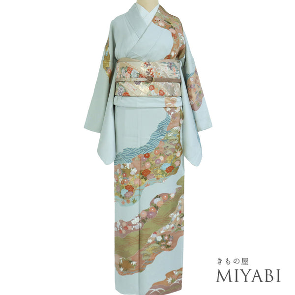 訪問着 リサイクル 身丈159.2cm 裄68.4cm 袷 牡丹に花丸柄 金駒刺繍 箔 ブルー Mサイズ セミフォーマル 正絹 広衿 Aランク