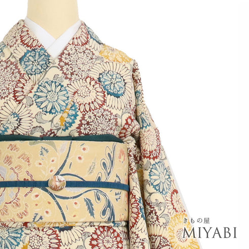 小紋 リサイクル 身丈153.5cm 裄63.2cm 袷 デザイン花柄 型染め ベージュ Sサイズ お洒落 カジュアル 正絹 広衿 Sランク