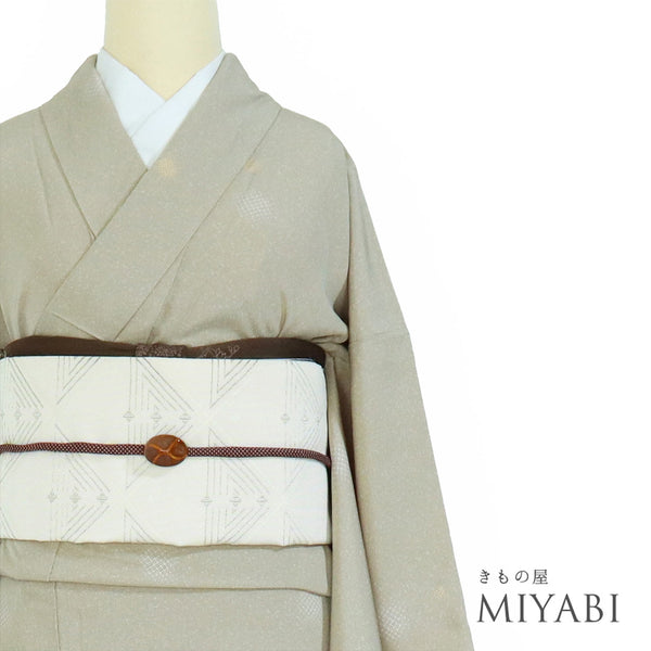 小紋 リサイクル 身丈155cm 裄65cm 袷 飛び鹿子柄 ゆったりサイズ ベージュ Sサイズ セミフォーマル 一つ紋 正絹 広衿 Sランク