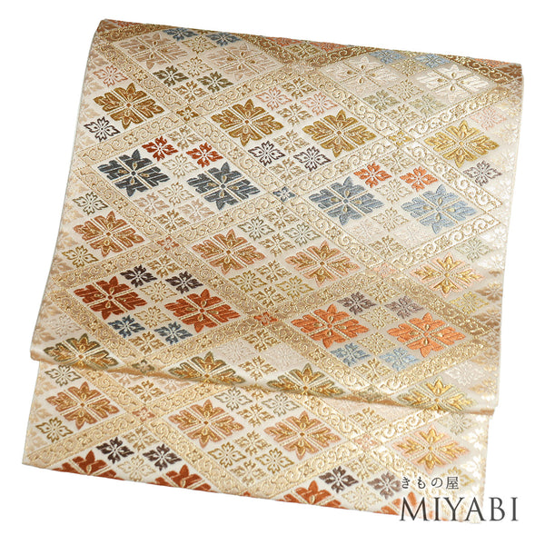 袋帯 リサイクル 帯丈446cm 六通 花菱柄 織匠十一代目篠屋宗兵衛謹製 ゴールド Mサイズ 正絹 Sランク フォーマル