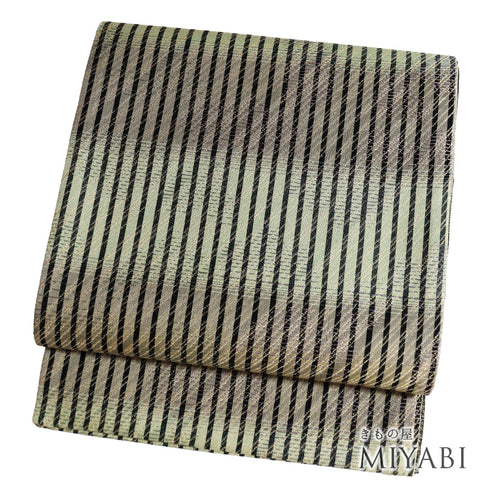 袋帯 リサイクル 帯丈438cm 六通 縦縞に横段ボカシ柄 多色 Mサイズ 正絹 新品・未使用品 お洒落