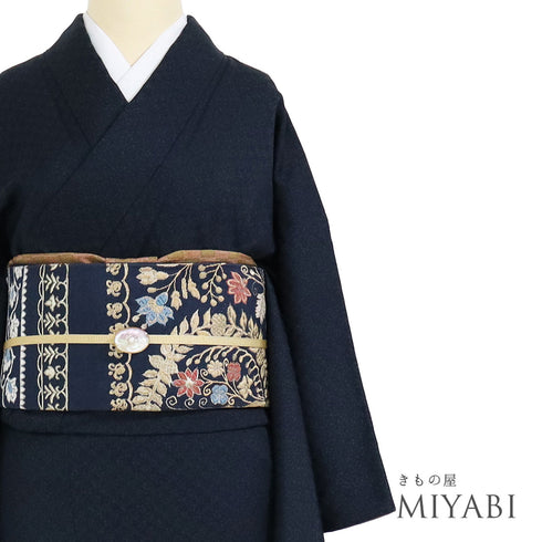 紬 リサイクル 身丈164cm 裄65cm 袷 市松柄 地紋 パールトーン加工 ネイビー Lサイズ お洒落 落款 しつけ糸 正絹 広衿 Sランク