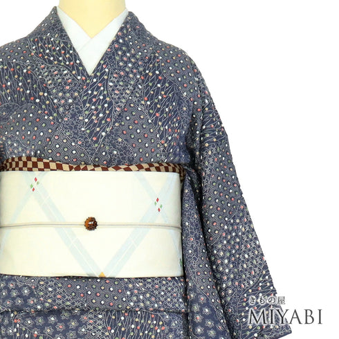 小紋 リサイクル 身丈158.5cm 裄62.4cm 袷 小花に道長取り模様 絞り ブルー Mサイズ お洒落 カジュアル しつけ糸 正絹 広衿 Sランク