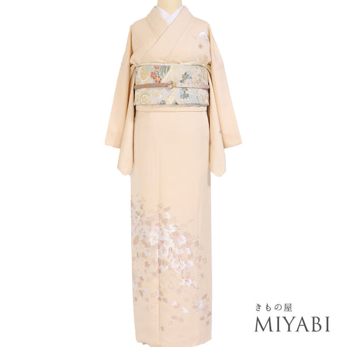 付下げ リサイクル 身丈166.5cm 裄66.8cm 袷 蔦柄 地紋 刺繍 ベージュ LLサイズ セミフォーマル お洒落 正絹 広衿 Aランク