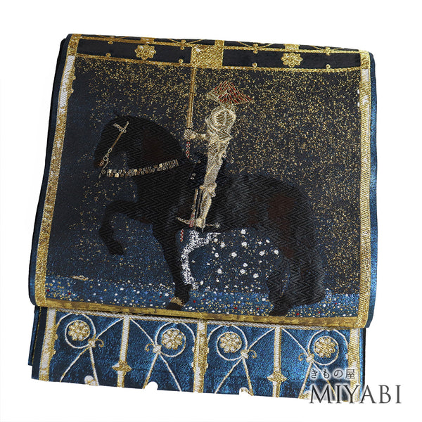 袋帯 リサイクル 帯丈450cm 六通 ポイント柄 オリエンタル柄 黒馬に乗った騎士 西陣織2362 ネイビー Lサイズ 正絹 新品・未使用品 お洒落