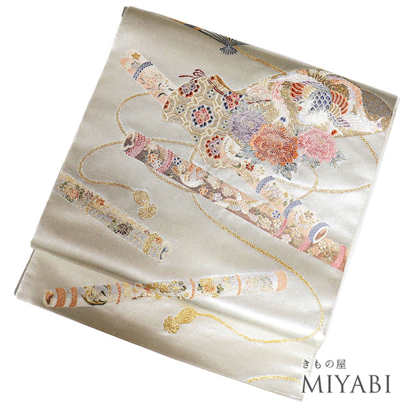 袋帯 リサイクル 帯丈438cm 六通 ポイント柄 長嶋織物 瀞銀錦 桃山の響 シルバー Mサイズ 正絹 Sランク フォーマル