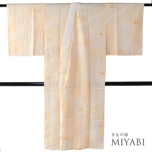 長襦袢 リサイクル 長襦袢 身丈134.2cm 裄66.8cm 袷 部分絞りに辻が花風調の地紋 後身頃居敷当て付き オレンジ Lサイズ 正絹 袖無双 Aランク