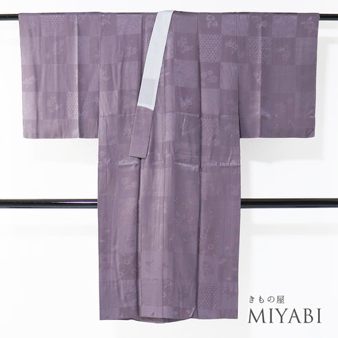 長襦袢 リサイクル 長襦袢 身丈117.5cm 裄63.8cm 袷 市松に花や七宝柄 地紋 ゆったりサイズ 後見頃居敷当付き パープル Sサイズ お洒落 正絹 Sランク