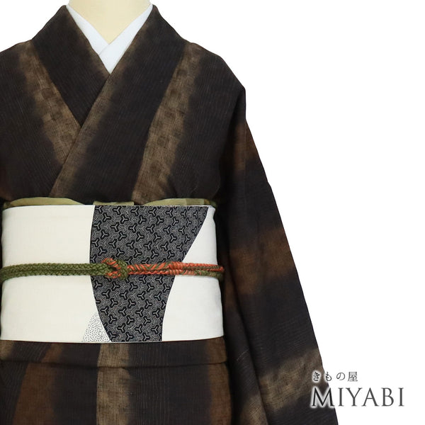 紬 リサイクル 身丈166cm 裄66.3cm 袷 立涌地紋 縞模様 ブラウン LLサイズ カジュアル 正絹 広衿 Sランク