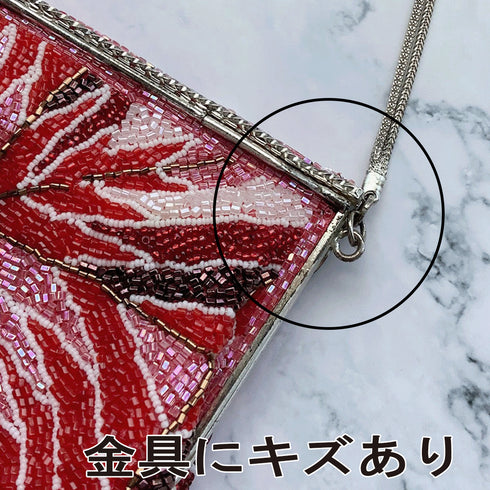 ビーズバック アンティーク 赤地 お洒落 カジュアル 横幅19cm 高さ13cm マチ5cm Bランク 和装小物 ZO-57