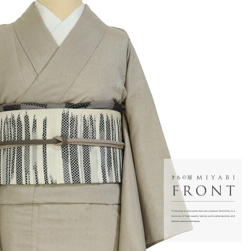 付下げ リサイクル 身丈152.2cm 裄63.2cm 袷 短冊や摺り疋田柄 金駒刺繍 箔 ベージュ Sサイズ お洒落 正絹 広衿 Sランク