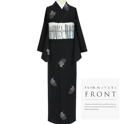 大島紬 リサイクル 身丈163.8cm 裄66.8cm 袷 地紙にデザイン蝶柄 ブラック Lサイズ お洒落 カジュアル 証紙 しつけ糸 正絹 広衿 Sランク