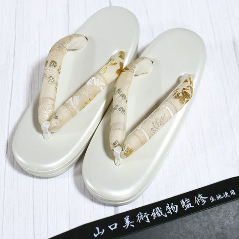 草履 新品 お洒落 ホワイト 新品・未使用品 山口美術織物館監修